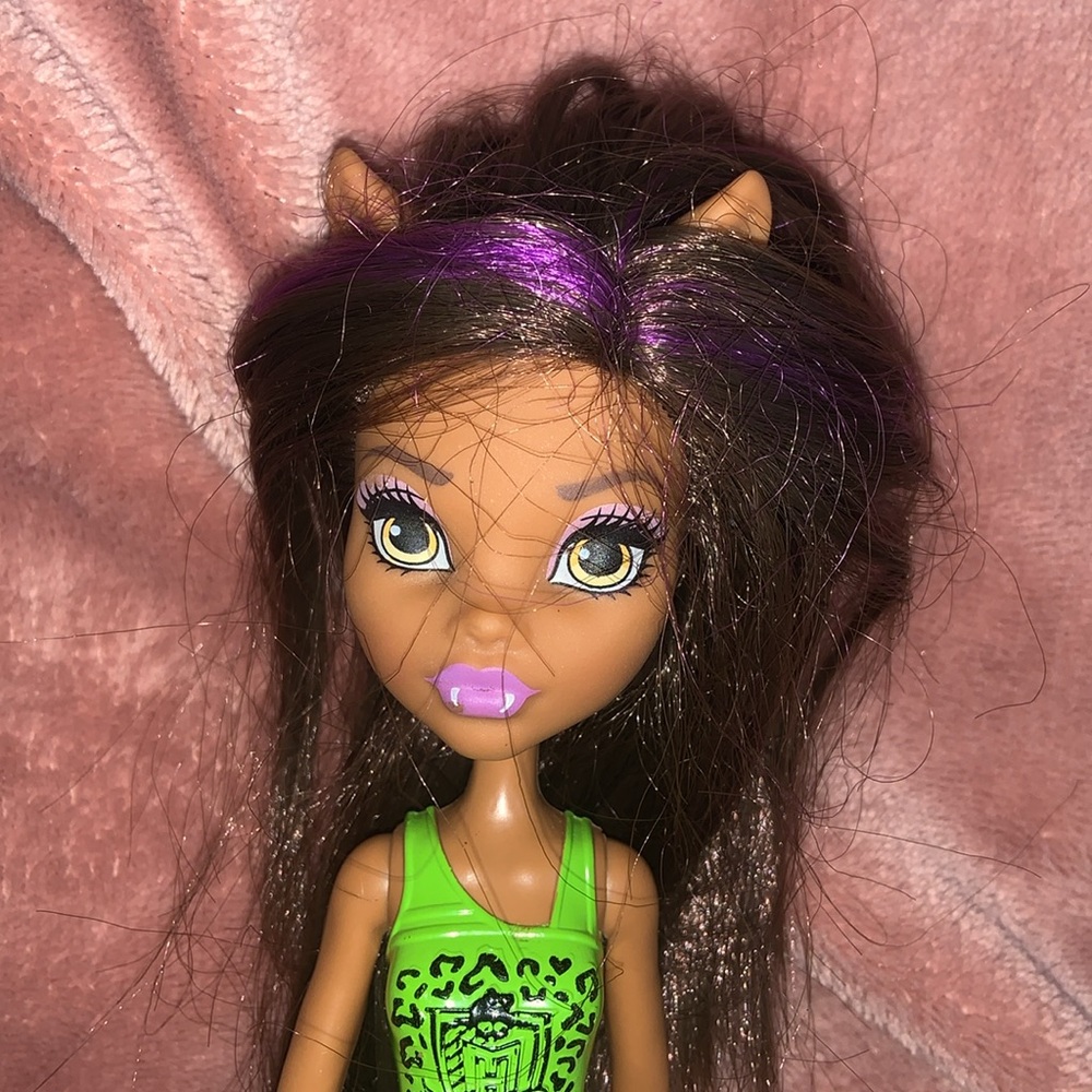 2016 Monster High Clawdeen Wolf Doll - Picture 2 of 9